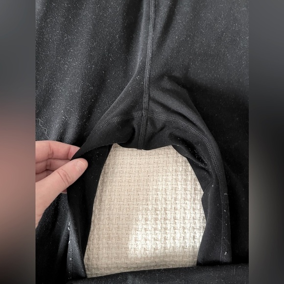 Athleta Powervita Black Crop Pant Small Tall - Picture 4 of 8